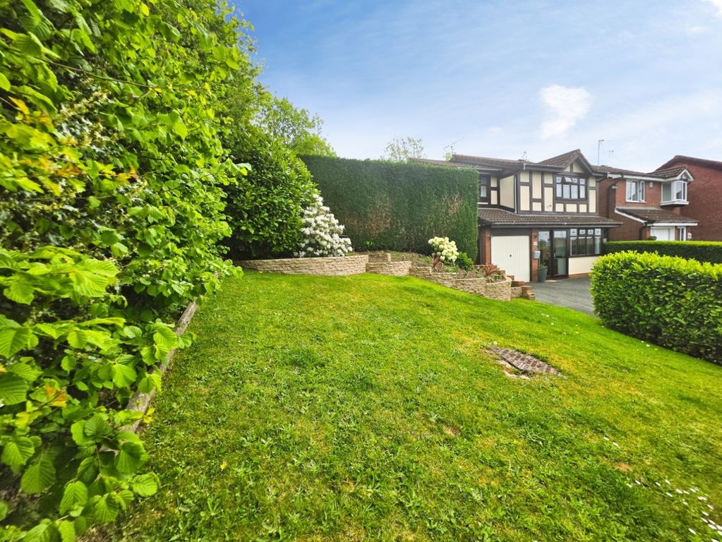 Property photo 2 of 43 Pbox-Img.Jpg