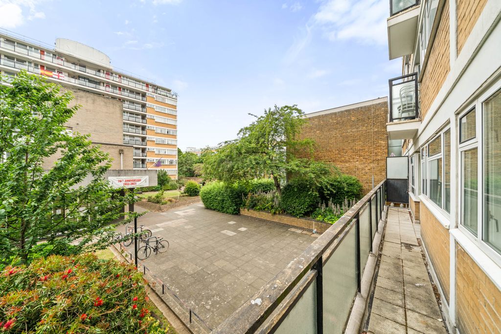 Property photo 3 of 6