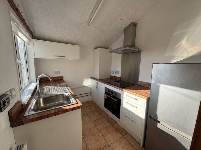 Additional image 4 of 2 bed flat to rent17c Nelson Street, Kirkcaldy KY2
