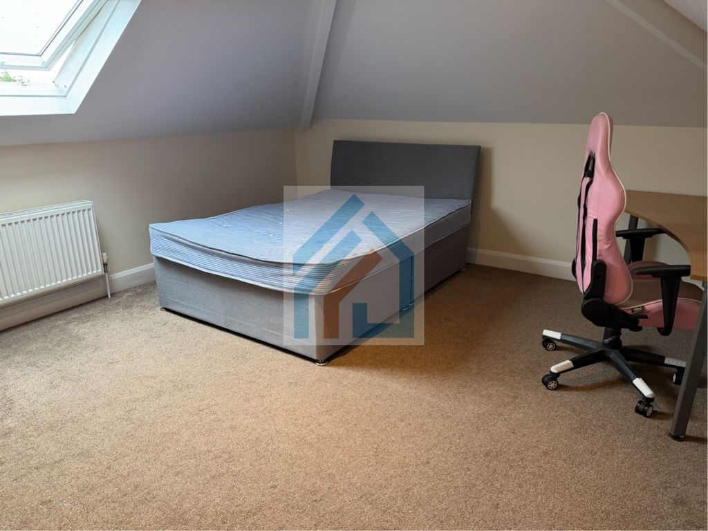 Property photo 3 of 5 Image