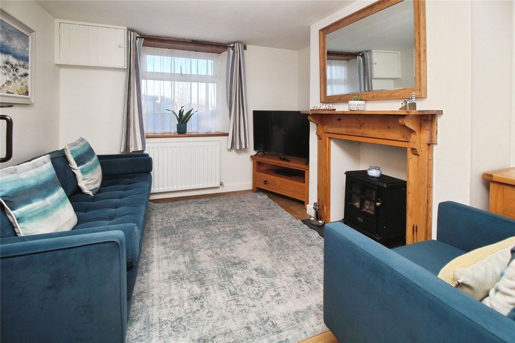 Property photo 3 of 17 Picture No. 16