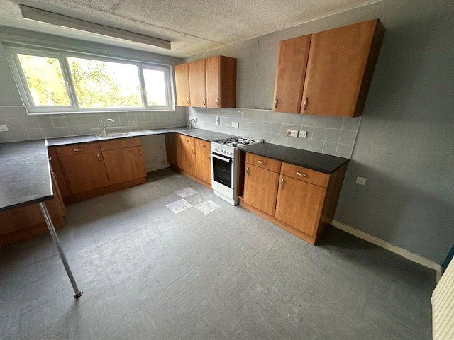 Property photo 3 of 8 Picture No. 28