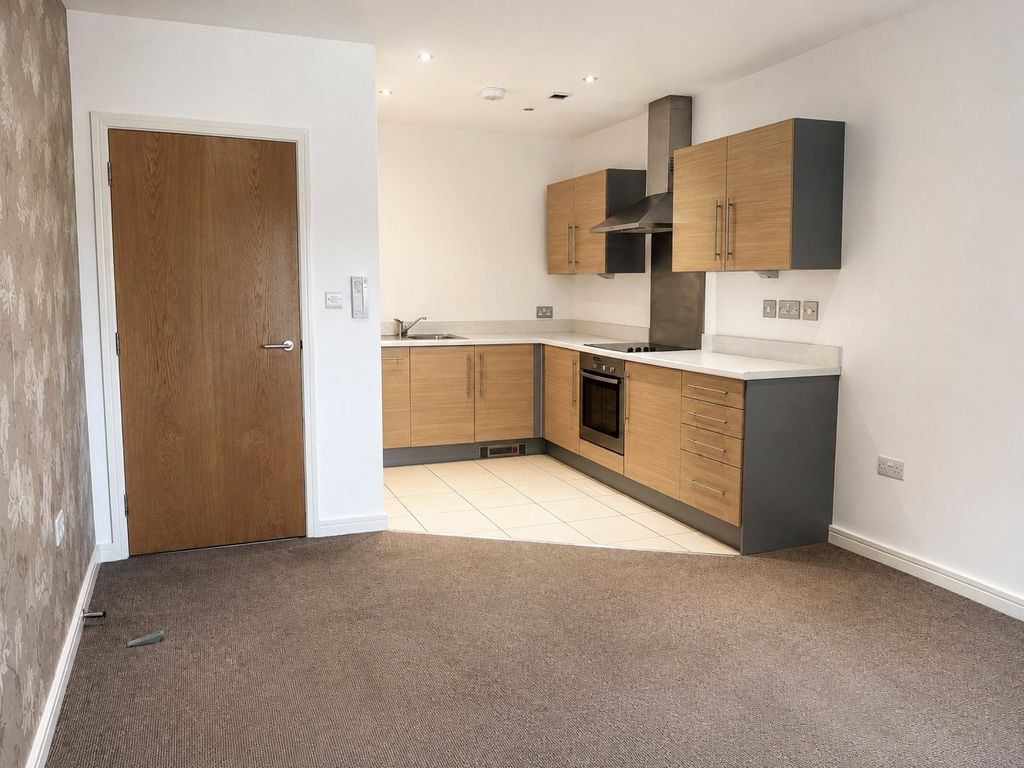 Property photo 1 of 7 Open Plan Living