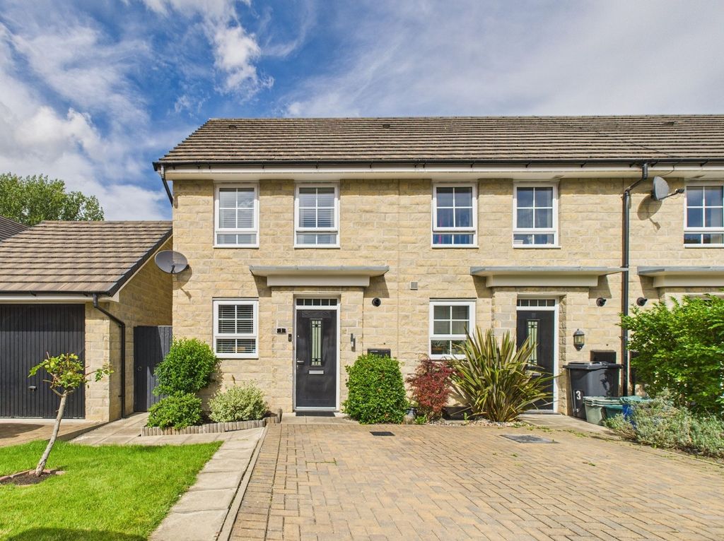 Property photo 1 of 12 Welcome To Dennison Close