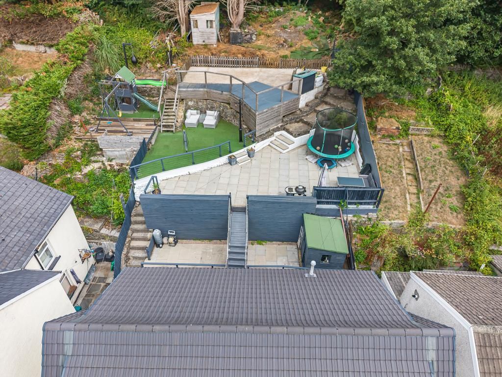 Property photo 3 of 61