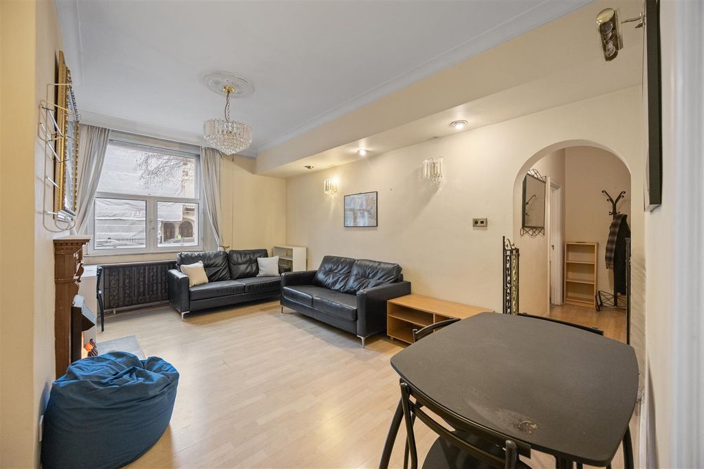 Property photo 2 of 9 3D7A7829.Jpg