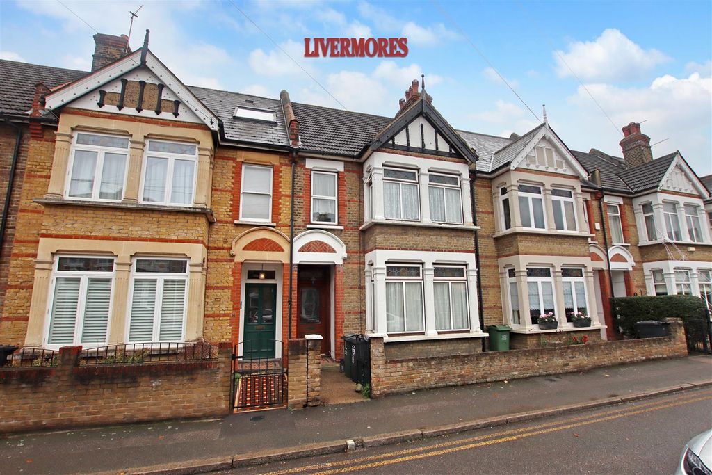 Property photo 1 of 8 18 Tower 2Dp.Jpg