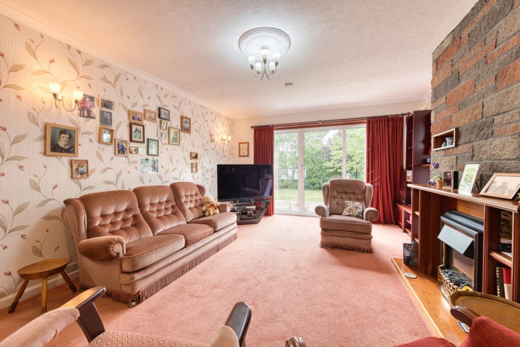 Property photo 2 of 29