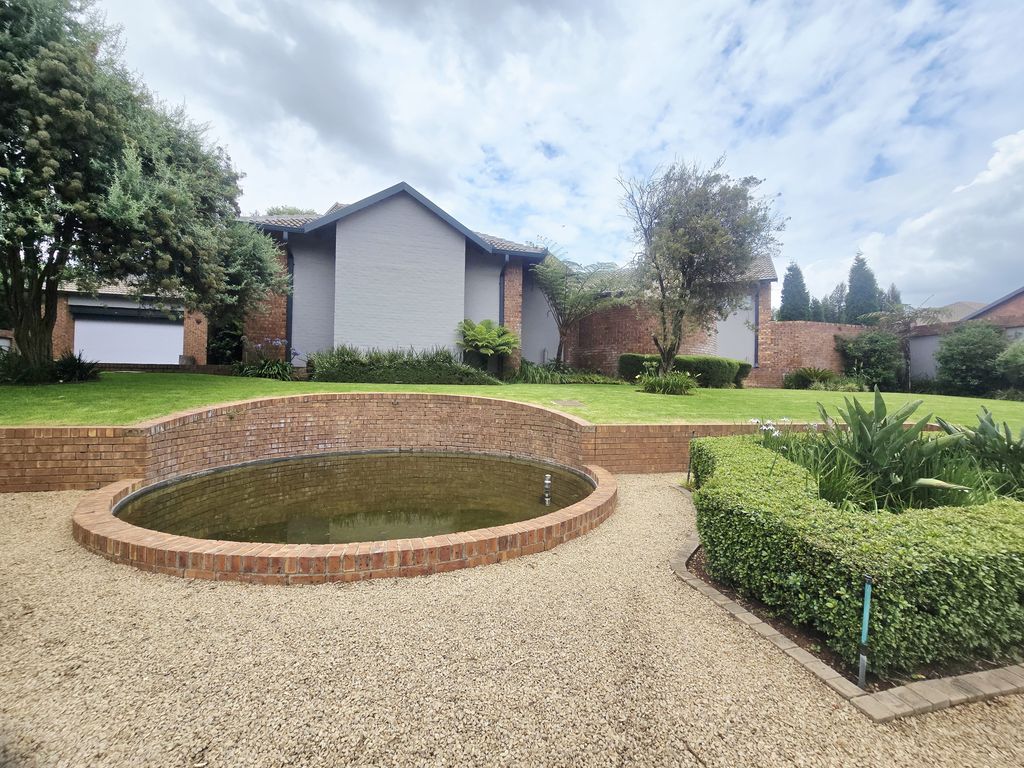 Property photo 3 of 49