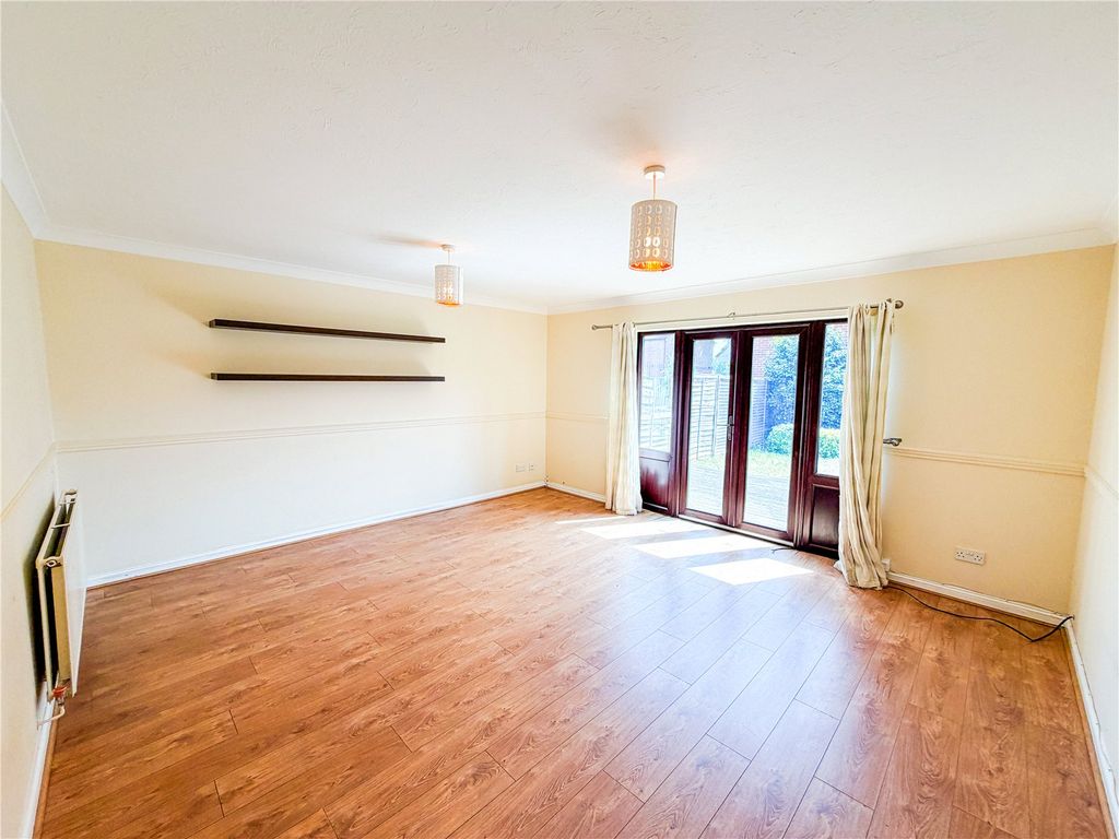 Property photo 3 of 18 Picture No. 15