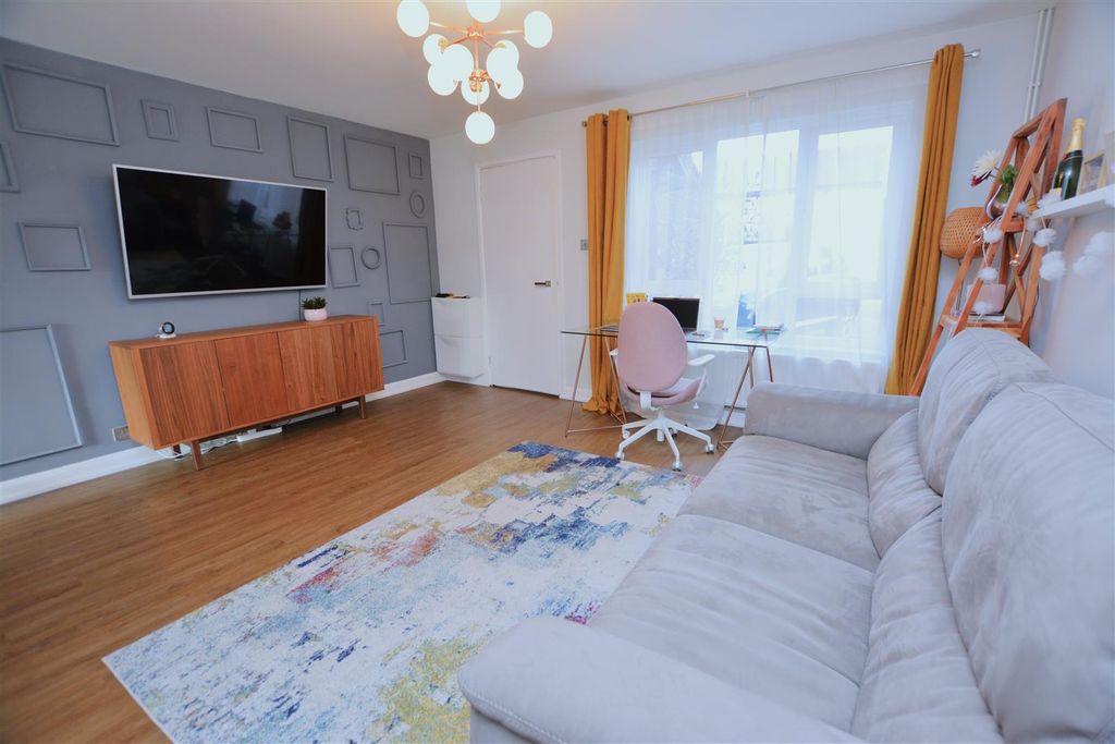 Property photo 2 of 17 Dsc_0095.Jpg