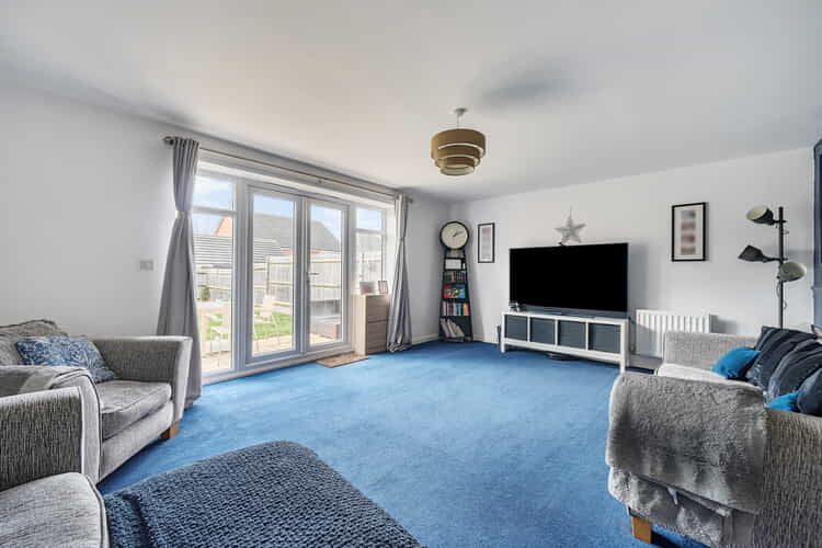 Property photo 2 of 20