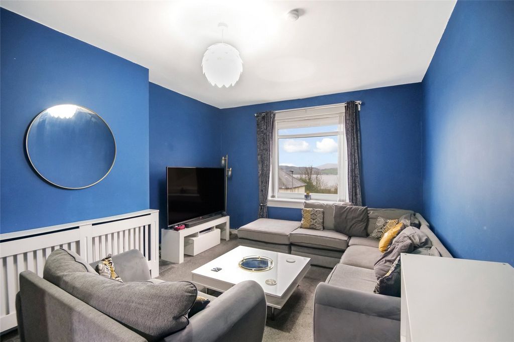 Property photo 2 of 21 Picture No. 16