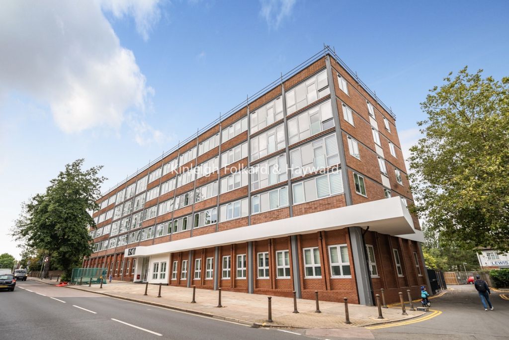 Property photo 3 of 5 44A31A43-Bb81-4Fc7-A