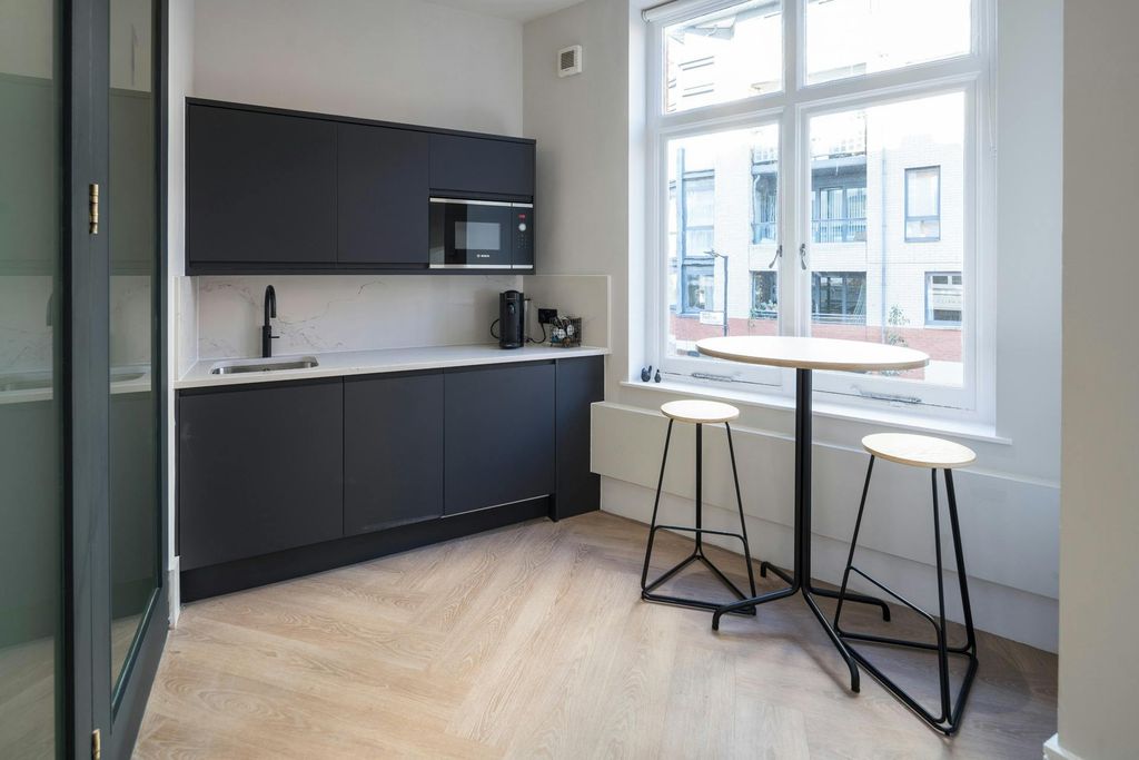 Property photo 3 of 7 MC3358-1077-Hr.Jpg