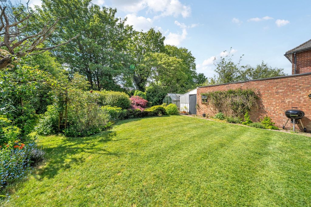 Property photo 3 of 20