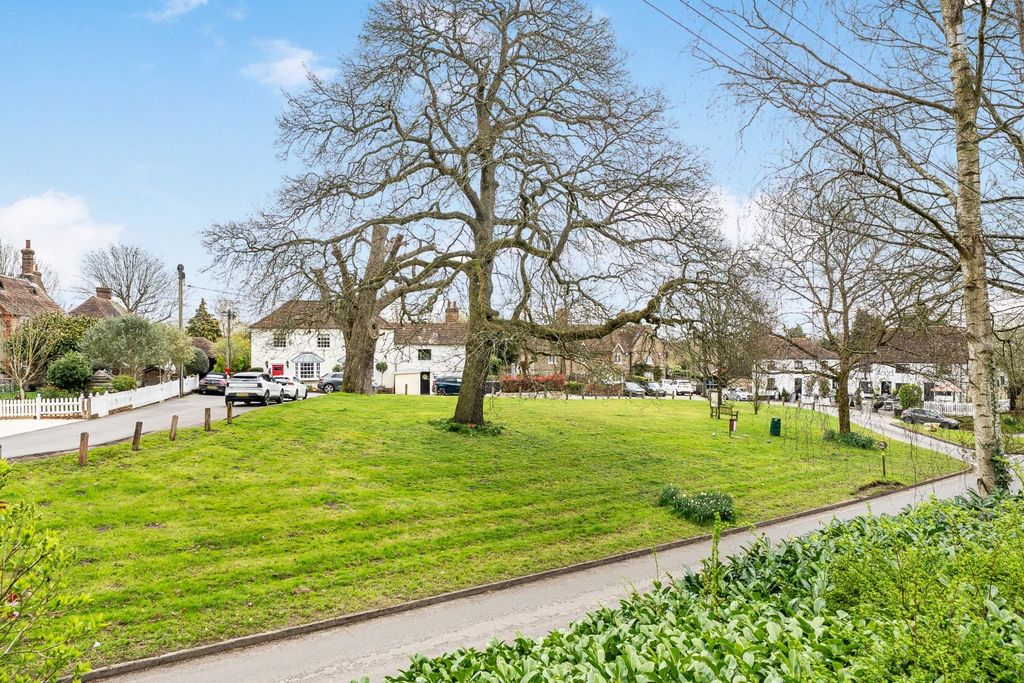 Property photo 2 of 23 1435936-5-69cd5E5A4265A.Jpg