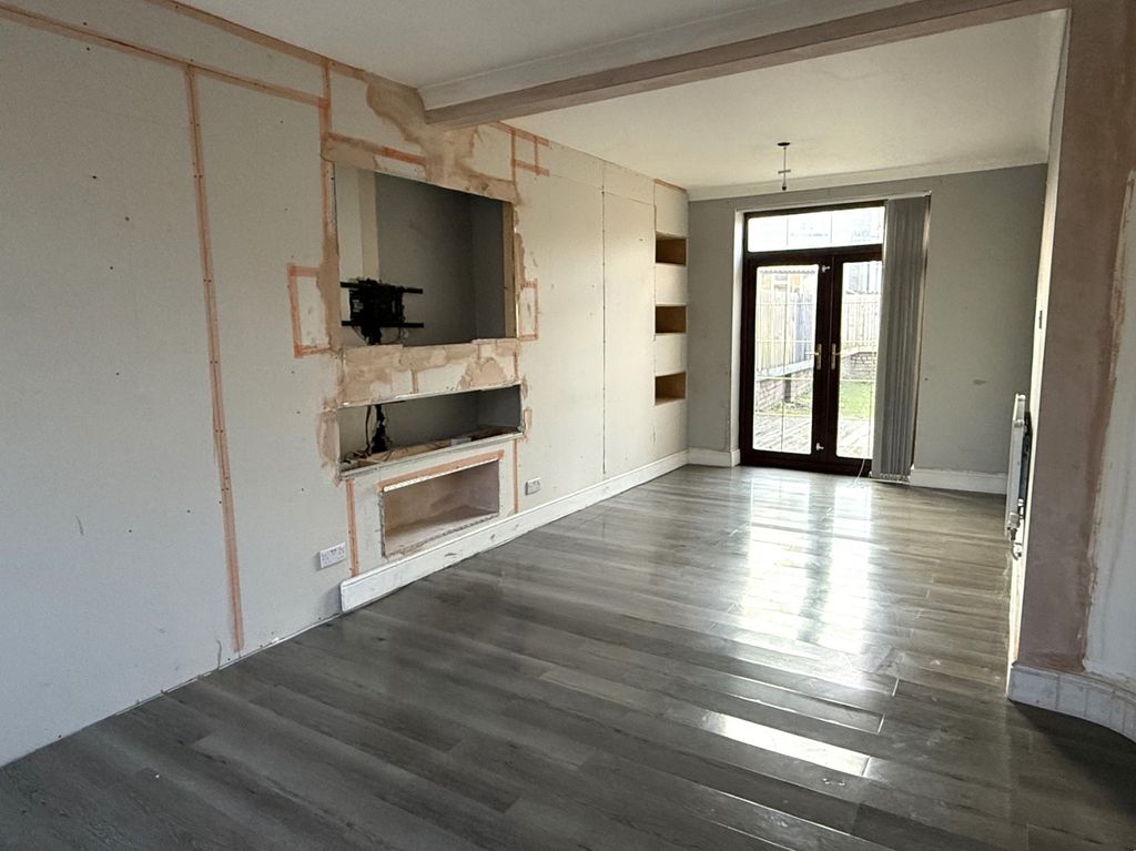 Property photo 3 of 12 Not Specified