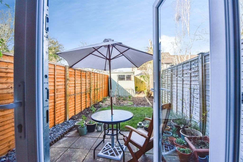 Property photo 3 of 11