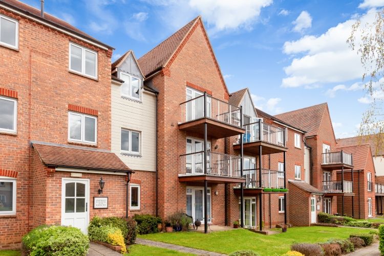Property photo 1 of 8 221797