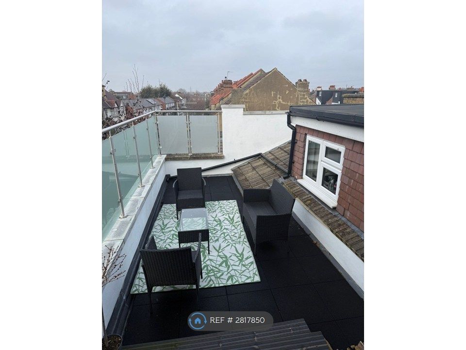 Property photo 3 of 8