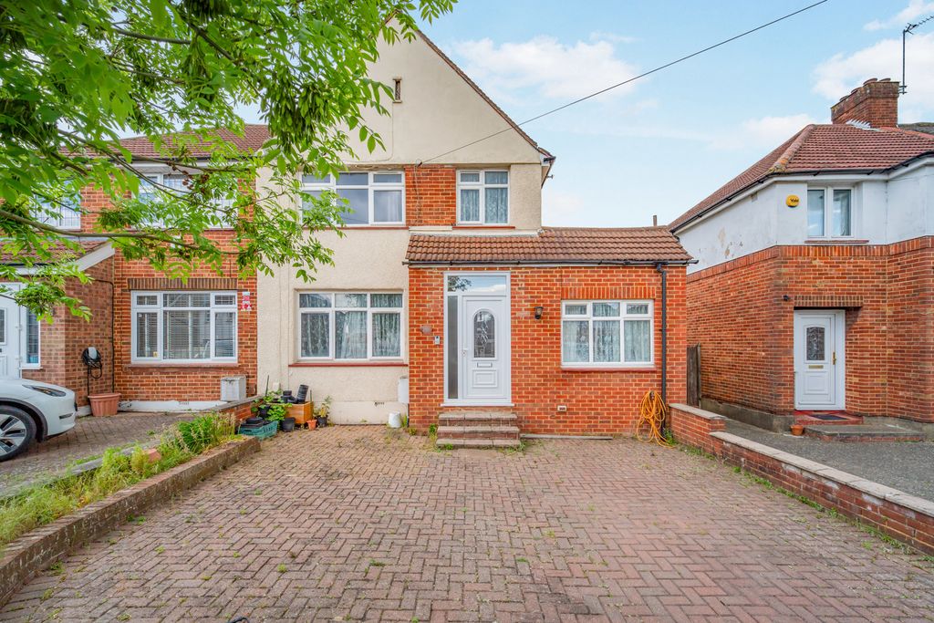Property photo 1 of 11 Pbox-Img.Jpg