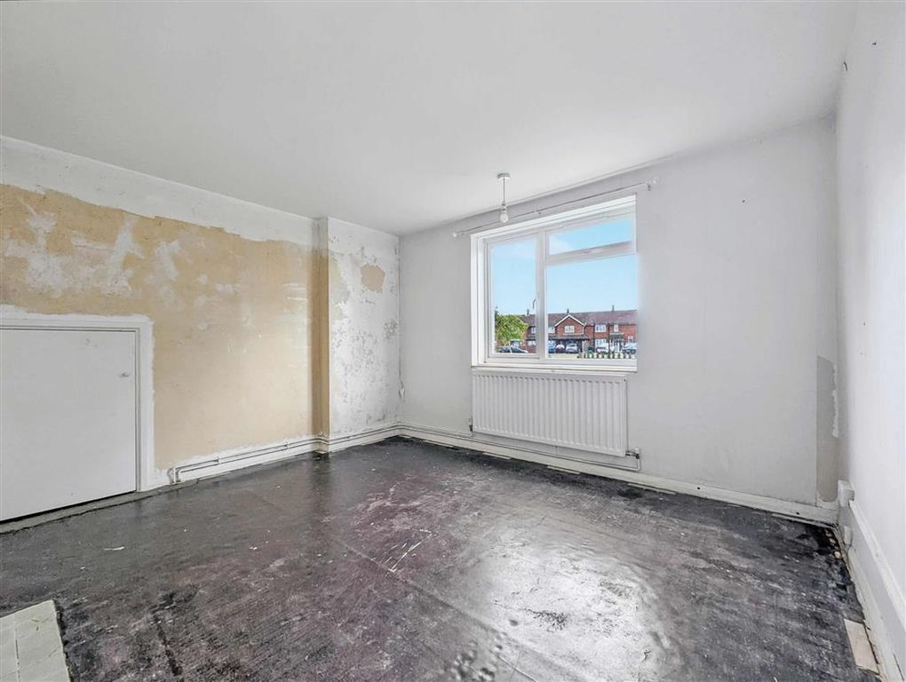 Property photo 3 of 5