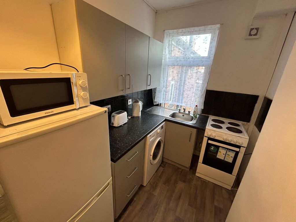 Property photo 3 of 3