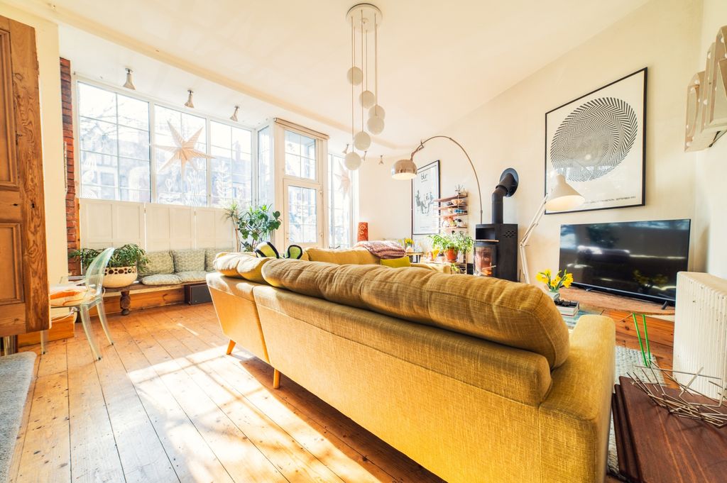 Property photo 1 of 39 Award-Winning Media Team On Every Listing_5