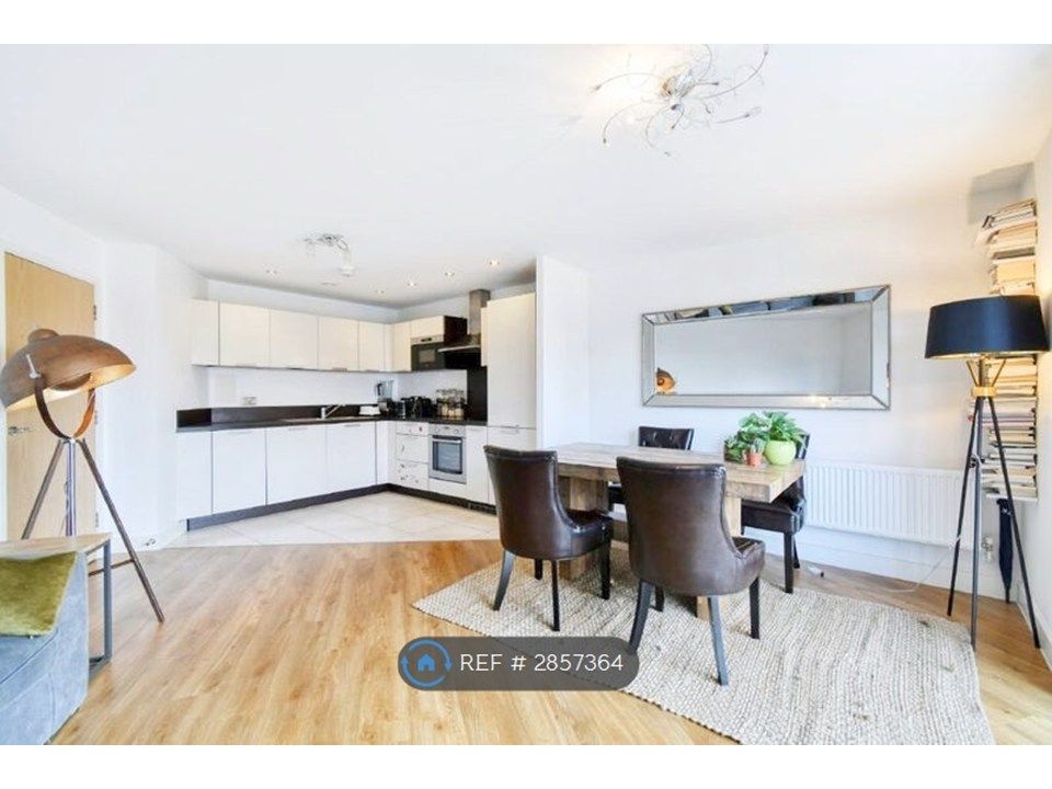 Property photo 3 of 6