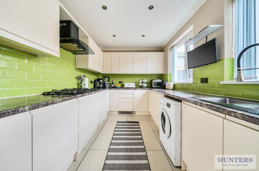 Property photo 3 of 18 59Ec4188-Cfff-4E6d-8B4A-6Fe359F92F1d.Jpg