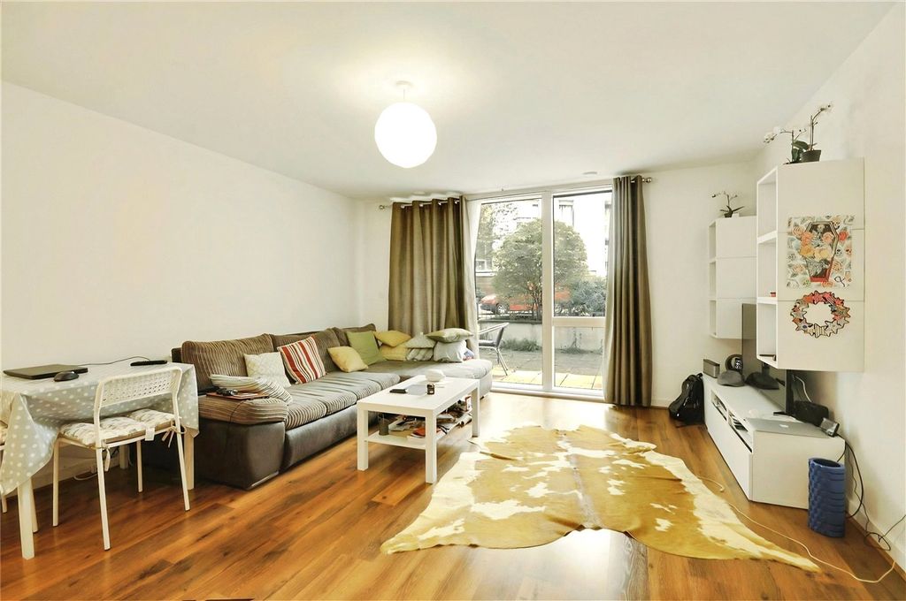Property photo 1 of 5 Picture No. 04
