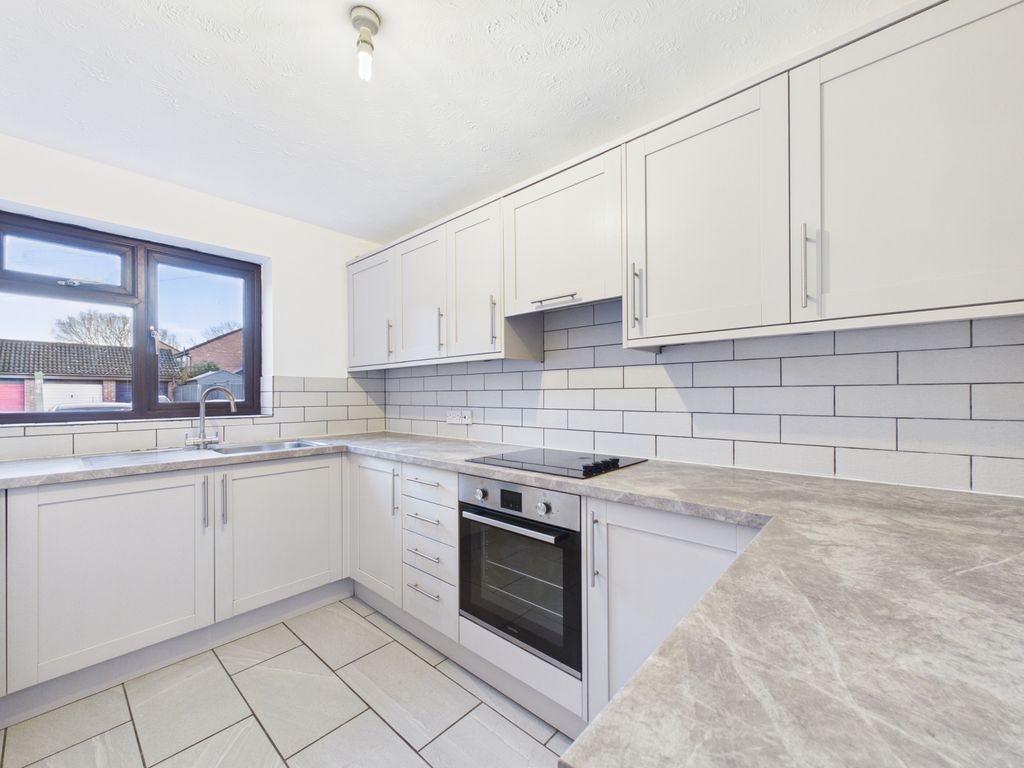 Property photo 1 of 9 Cam05203G0-Pr0060-Still003 (1)