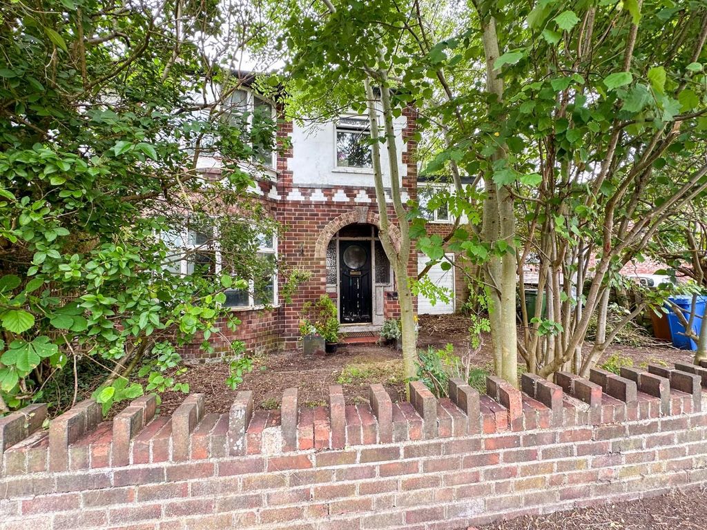 Property photo 3 of 13 Img_8722.Jpg