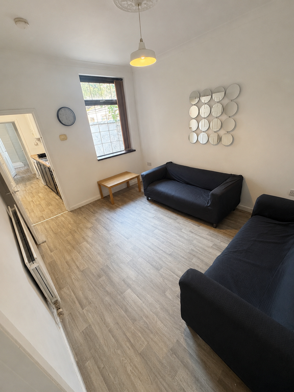Property photo 2 of 12