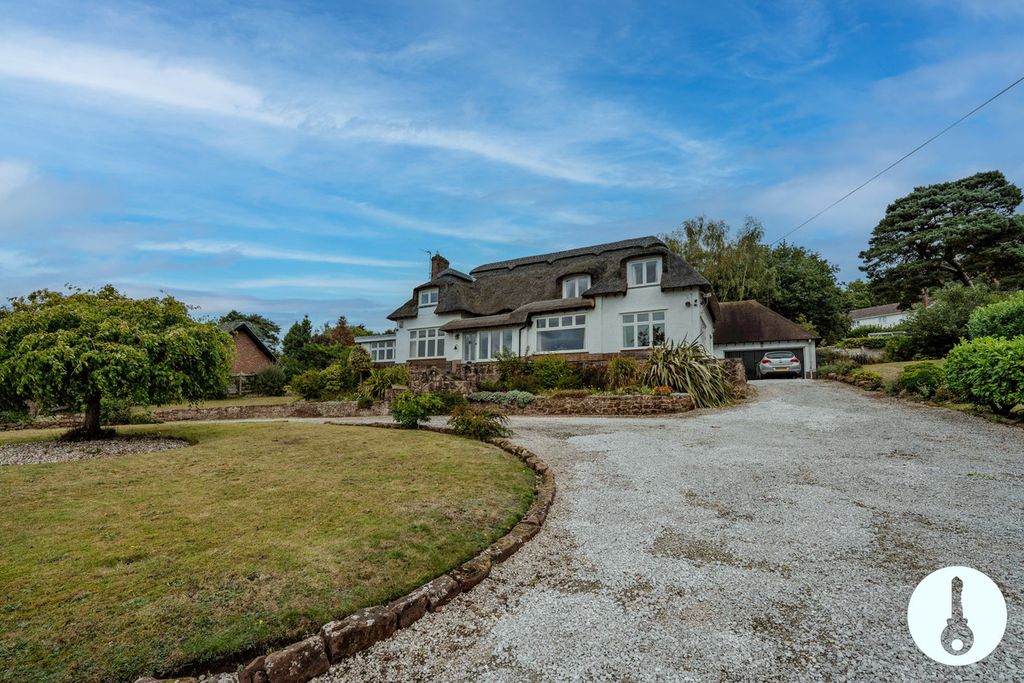 Property photo 3 of 42