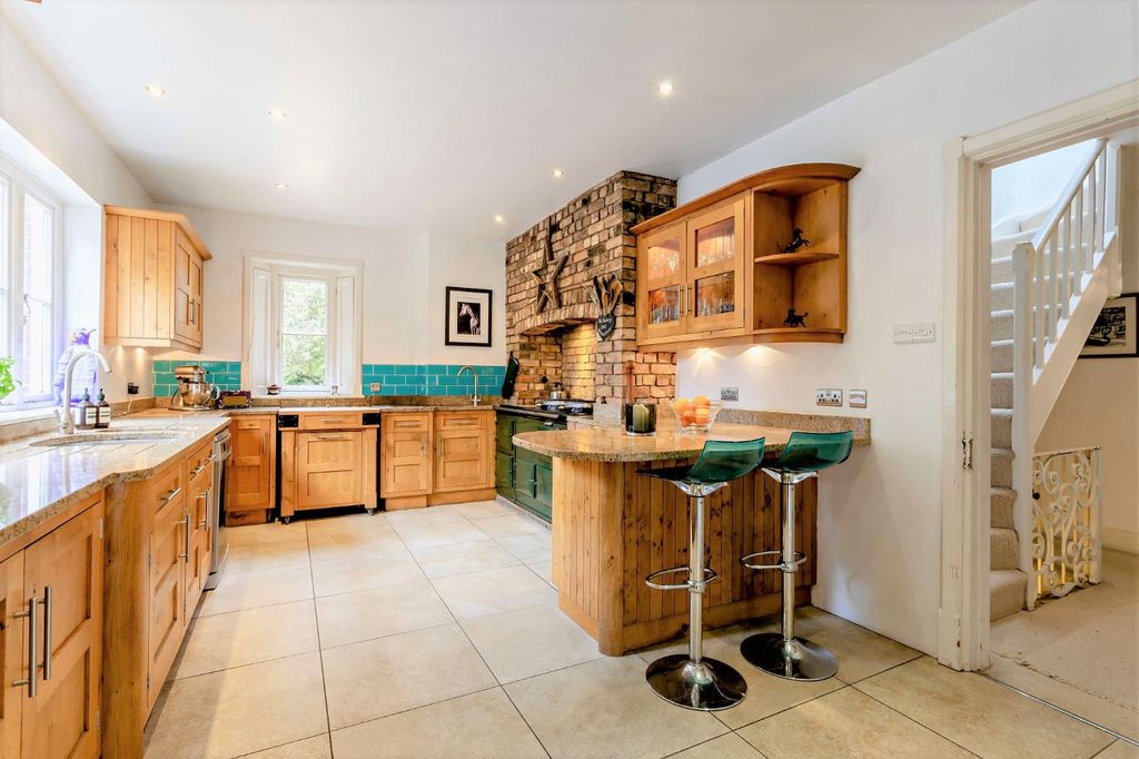 Property photo 3 of 25 Picture No. 57