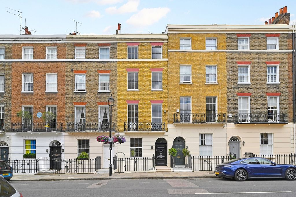 Property photo 1 of 20 20-Albion-Street-21