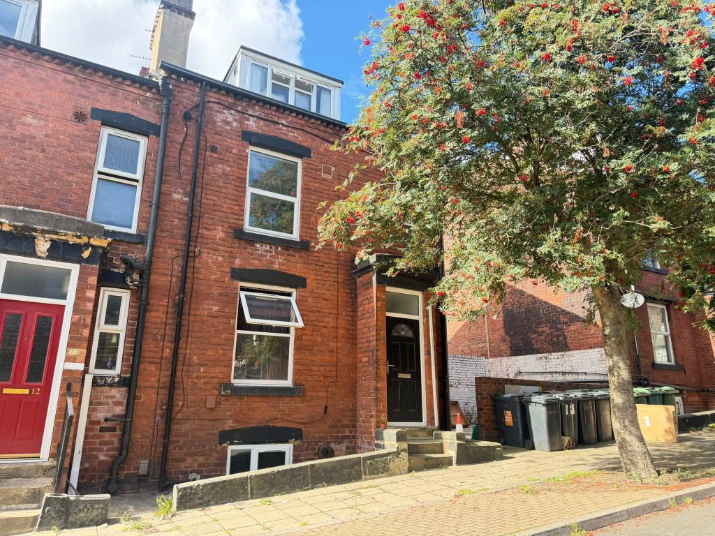 Property photo 1 of 6