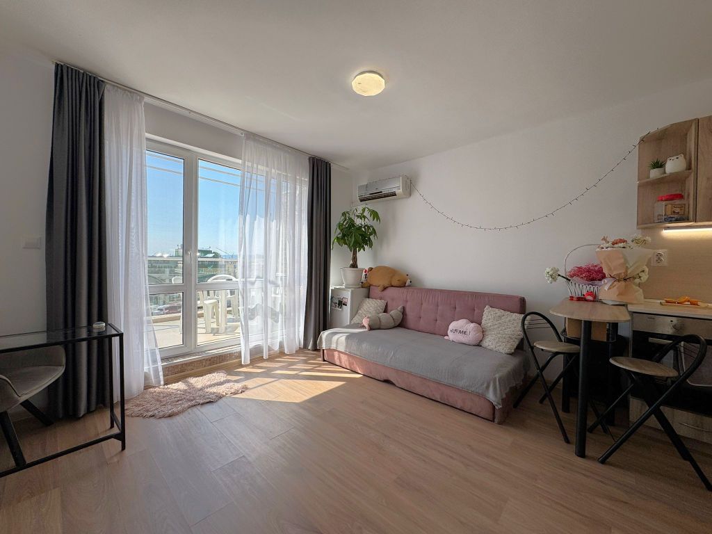 Property photo 2 of 16