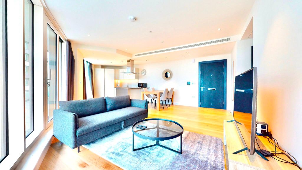 Property photo 3 of 17