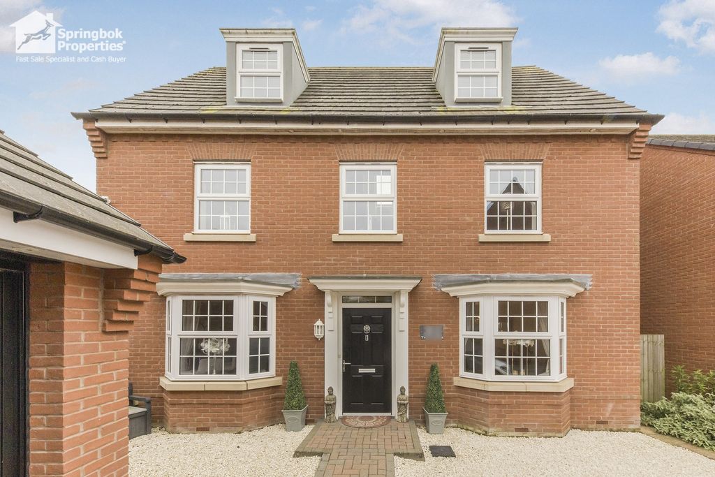 Property photo 1 of 25 Front View