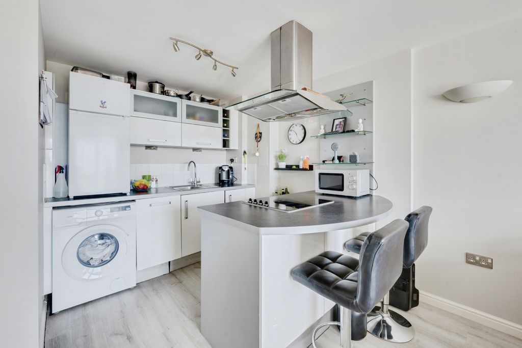 Property photo 2 of 13 Pbox-Img.Jpg