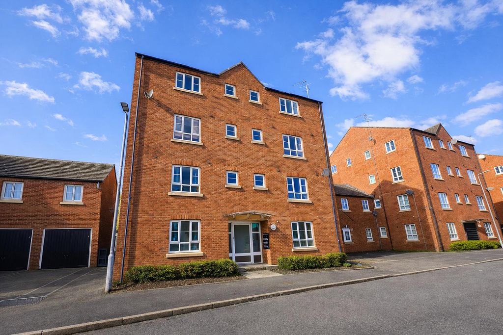 Property photo 1 of 6 9631d949-B2B6-4645-96F6-37A4F7157c20.Png