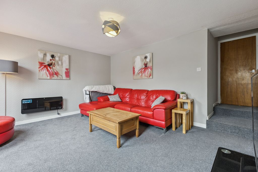 Property photo 3 of 13 General 2T8A6197