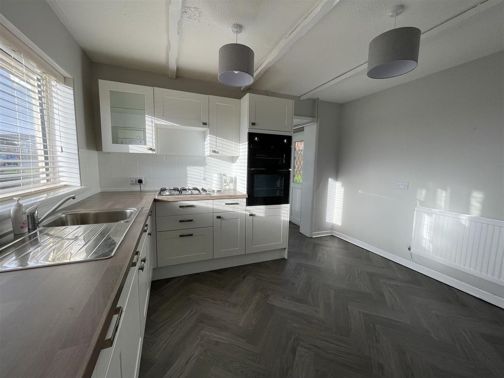 Property photo 2 of 30 Img_6463.Jpeg