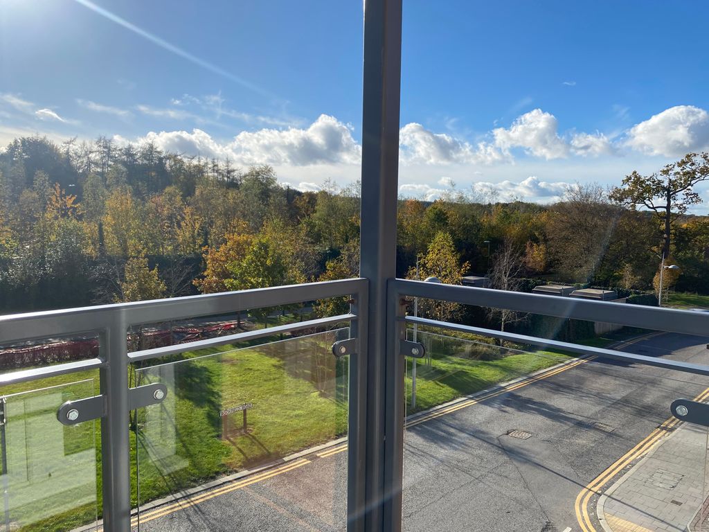 Property photo 2 of 12 Image