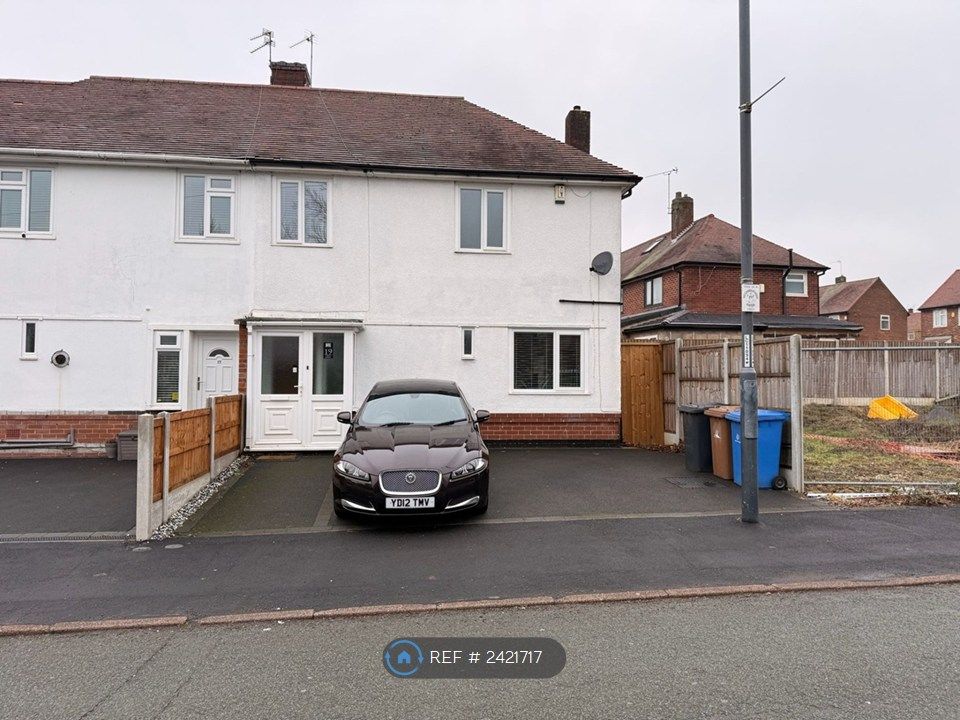 Property photo 2 of 25