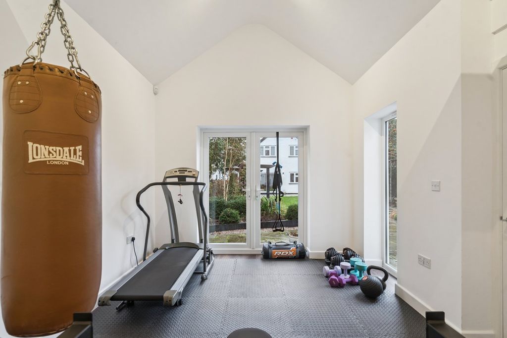 Additional image 14 of 4 bed detached house for saleWellesley Avenue, Iver SL0