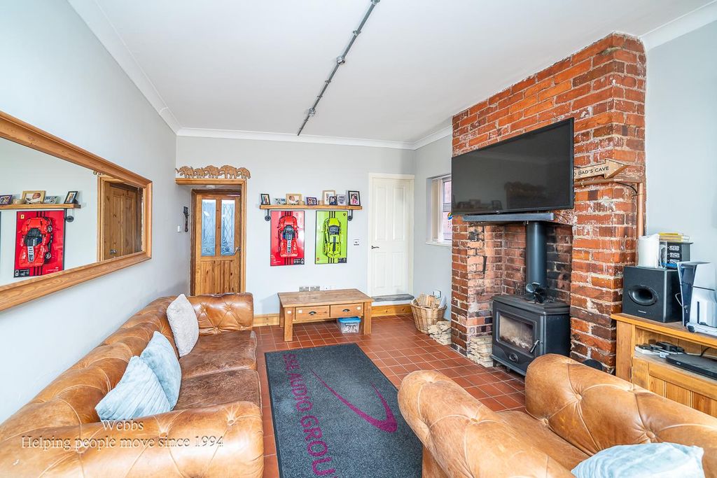 Property photo 2 of 26 Webbs-12.Jpg